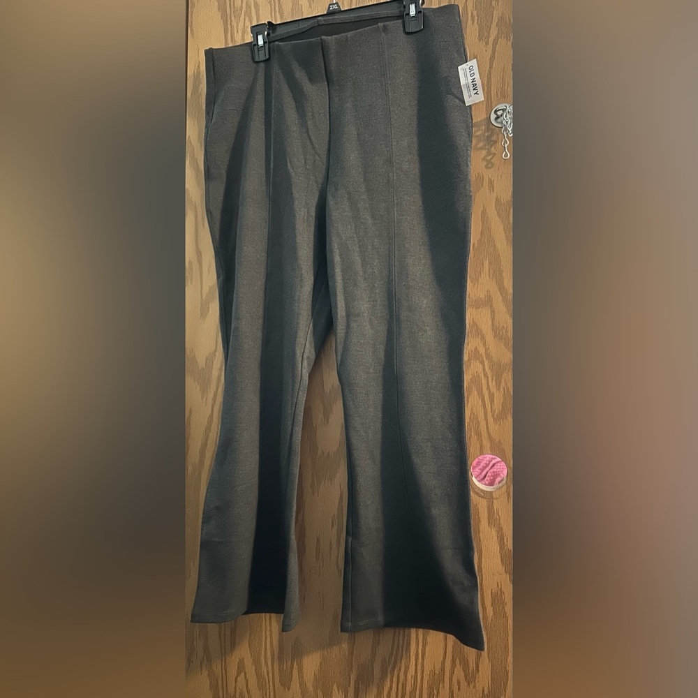 OLD NAVY EXTRA HIGH RISE STEVIE FLARE: GRAY: NEW WITH TAGS: SIZE XL